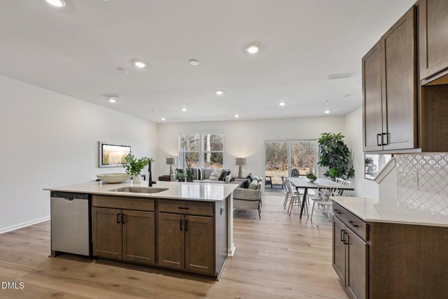 19-web-or-mls-Malbec Dr-S1102-019