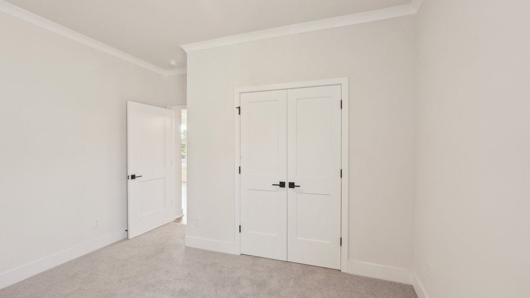 Representative unfurnished interior of a home built from the Magnolia by D.R. Horton in Westport, York (Image 27).