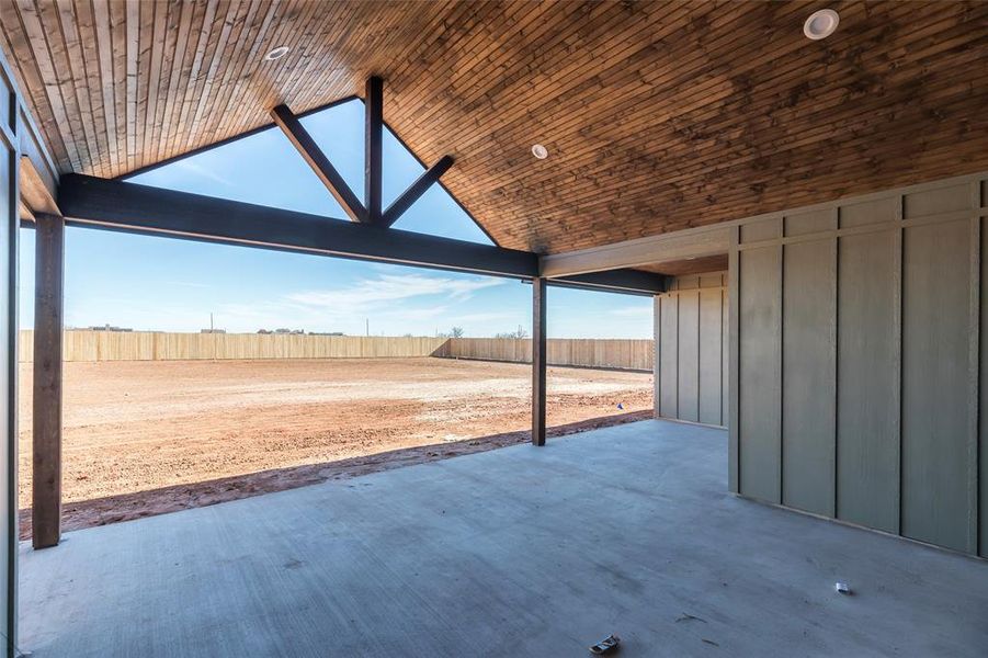 Exterior details and patio area of a home in , Tuscola (Image 21).