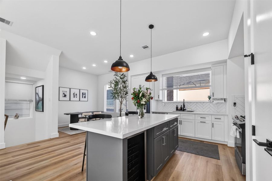 Furnished interior view inside a new home in , Houston (Image 31). Furnished interior view inside a new home in , Houston (Image 31).