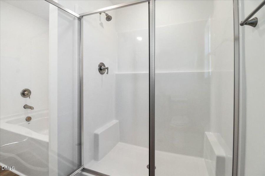 27-101 Hudson Vlg Dr-27