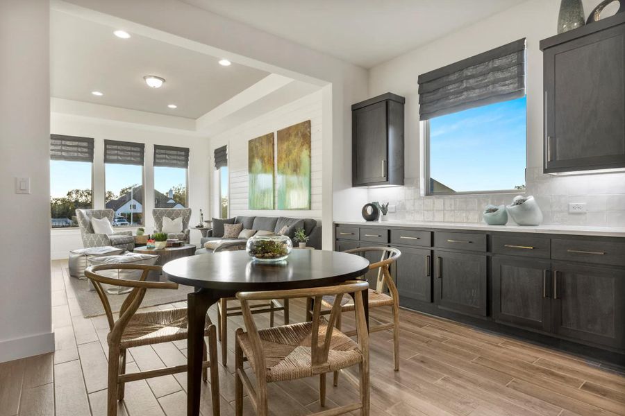 The Franklyn Breakfast Nook