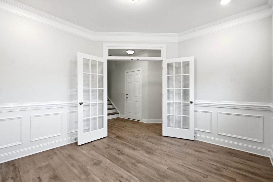 Spacious, unfurnished interior of a new home in Caldwell Forest, Charlotte (Image 17). Spacious, unfurnished interior of a new home in Caldwell Forest, Charlotte (Image 17).