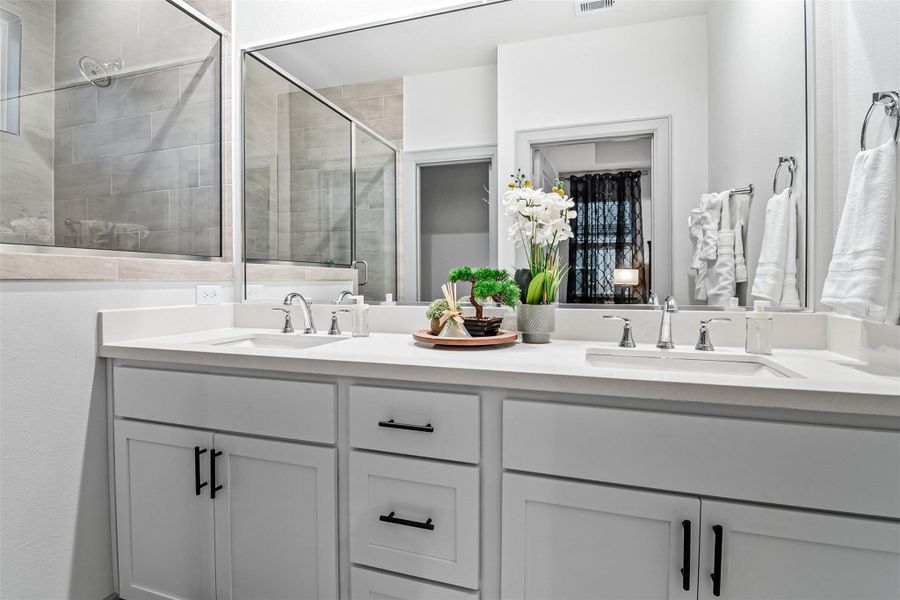 Furnished interior view inside a new home in , Houston (Image 28). Furnished interior view inside a new home in , Houston (Image 28).