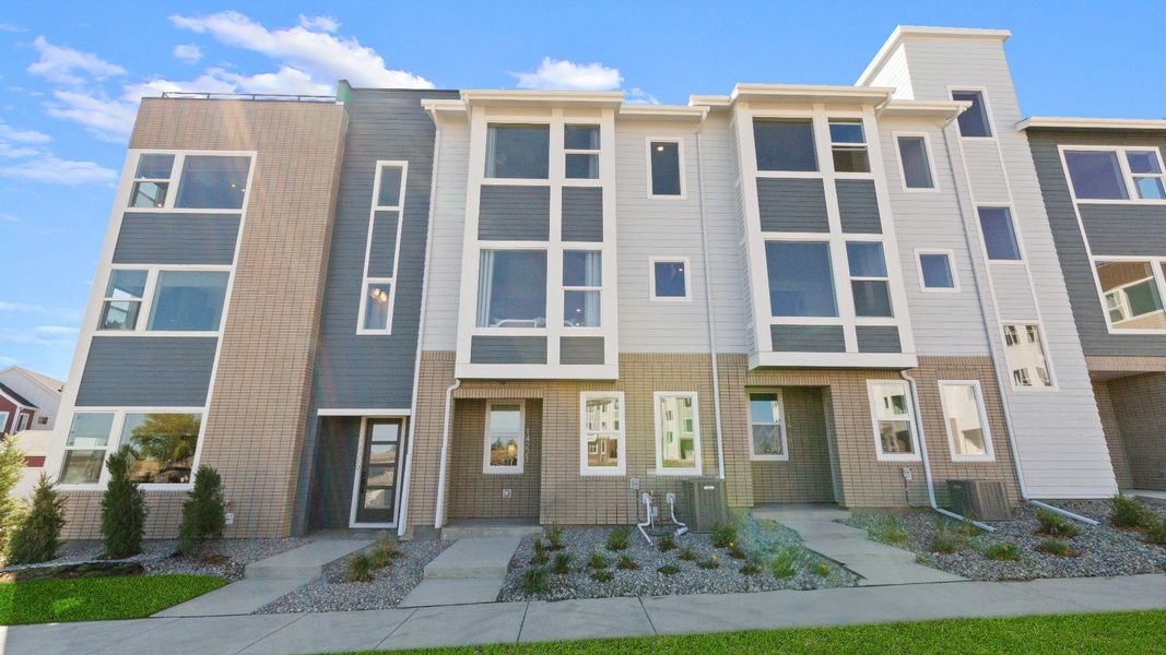 Condo located in Broomfield, CO showcasing its design and architecture (Image 3). Condo located in Broomfield, CO showcasing its design and architecture (Image 3).
