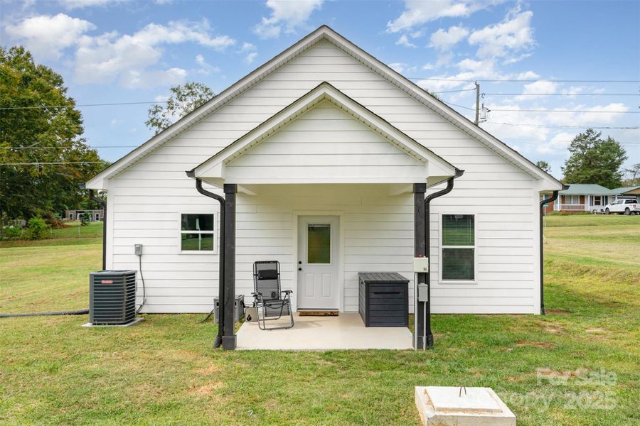 Image 24 of a home in . Image 24 of a home in .