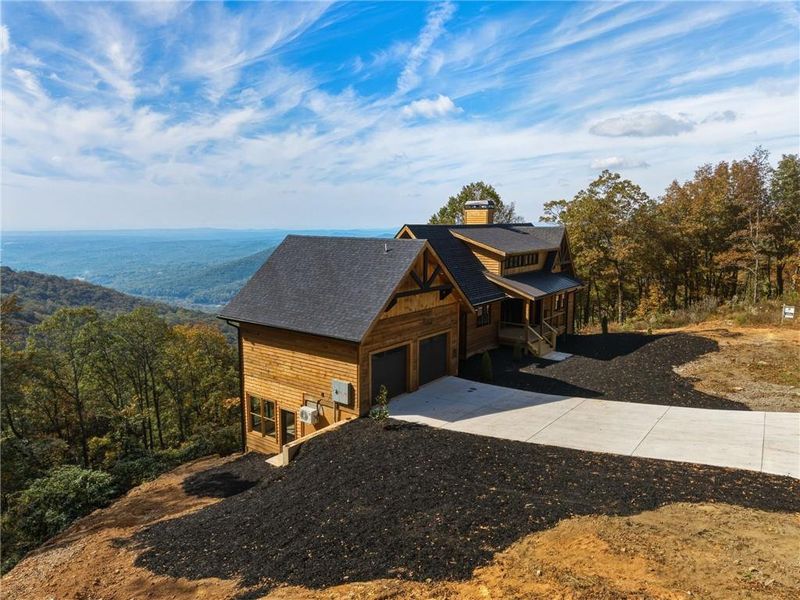 Image 44 of a home in . Image 44 of a home in .