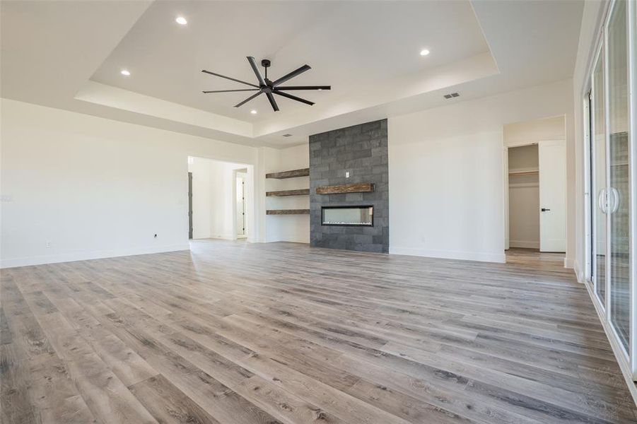 Spacious, unfurnished interior of a new home in , Fort Worth (Image 18).