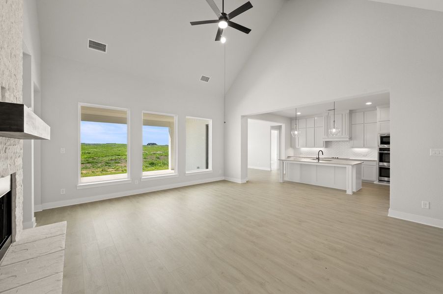 Spacious, unfurnished interior of a new home in Byrum Ranch - 1 Acre Lots, Maypearl (Image 22).