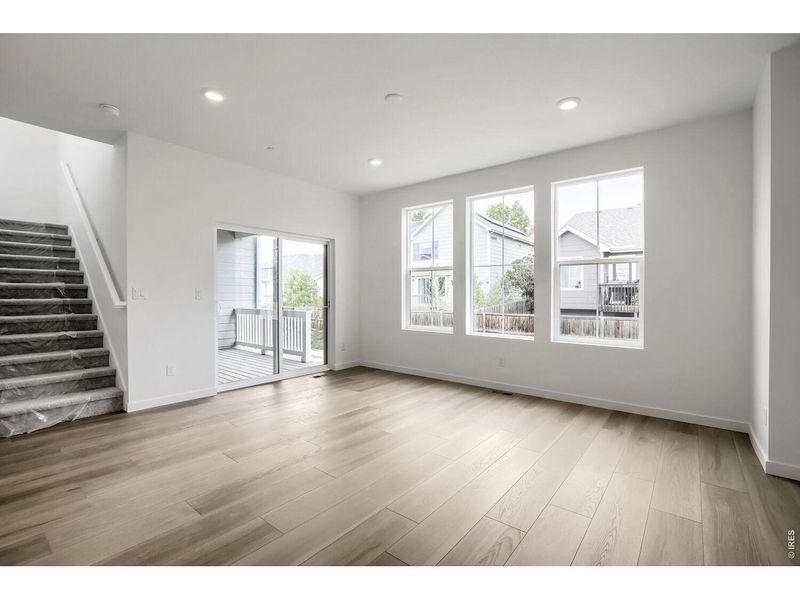 Spacious, unfurnished interior of a new home in Timber Lark, Fort Collins (Image 11).