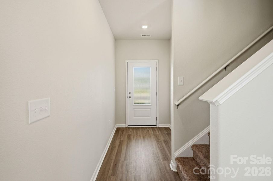 Spacious, unfurnished interior of a new home in , Shelby (Image 19).