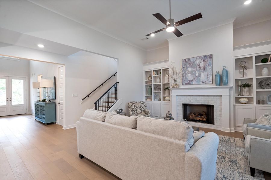 Furnished interior view inside a new home in White Oak, Arlington (Image 10).