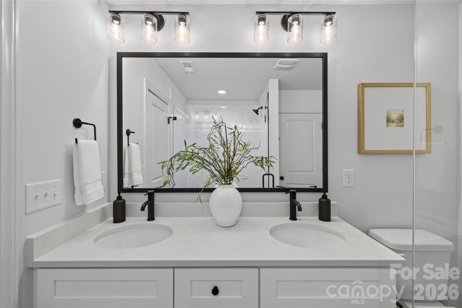 Furnished interior view inside a new home in , Harrisburg (Image 17).