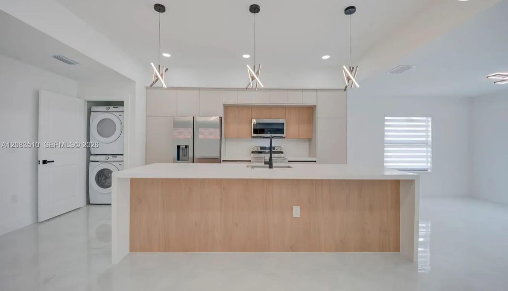 Furnished interior view inside a new home in , Lehigh Acres (Image 8).