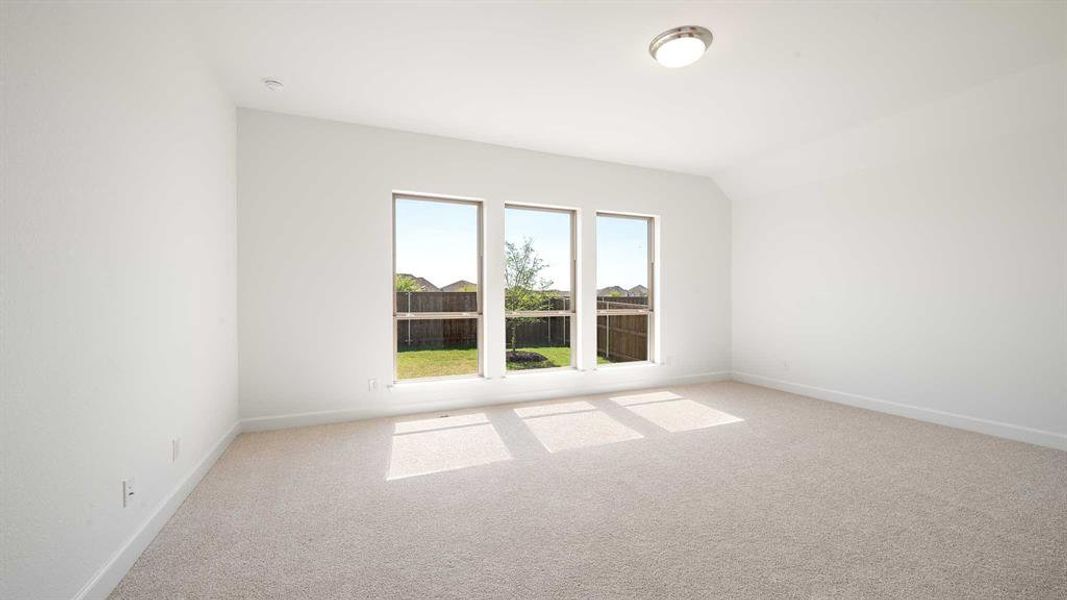 Spacious, unfurnished interior of a new home in Devonshire, Forney (Image 19).