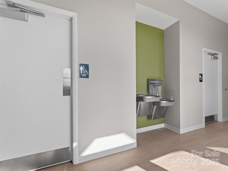 Image 38 of a home in .