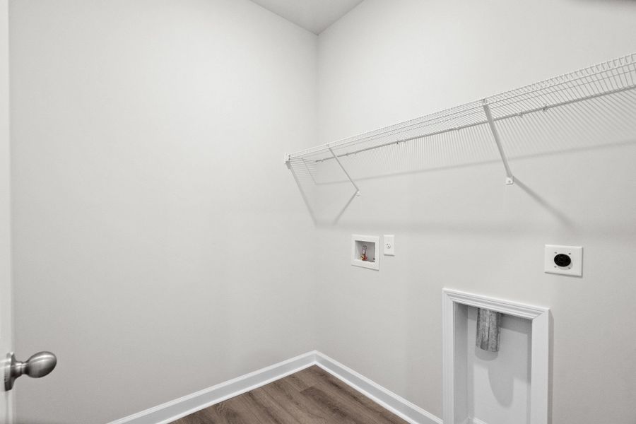 Similar Madison floorplan with Timeless Collection. Features and finishes vary.