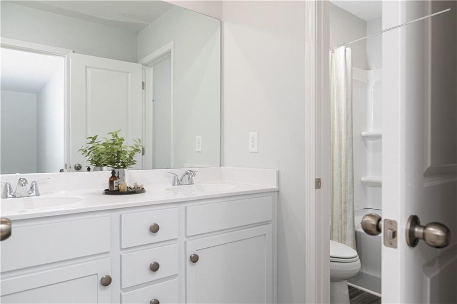 Close-up of interior finishes inside a home in Annsbury Park, Lilburn (Image 17).