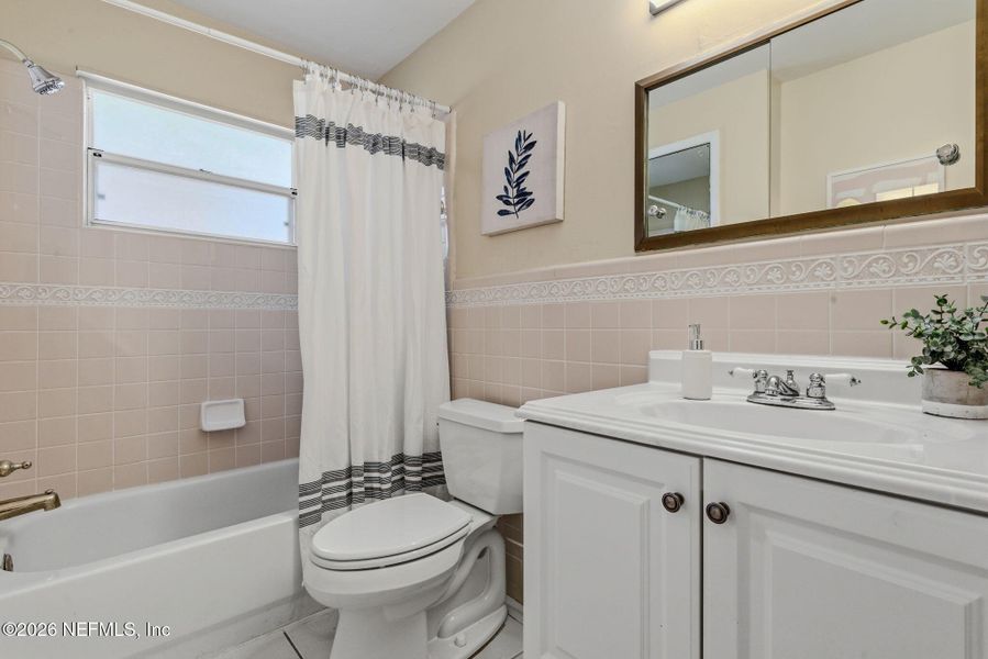 Furnished interior view inside a new home in , Jacksonville (Image 22).