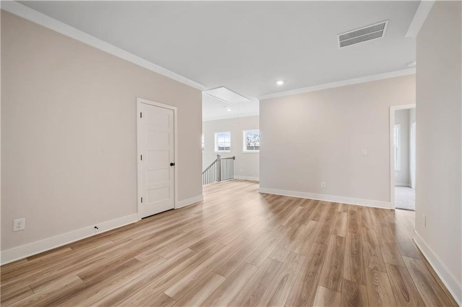 Spacious, unfurnished interior of a new home in Fowler Farms, Auburn (Image 31).