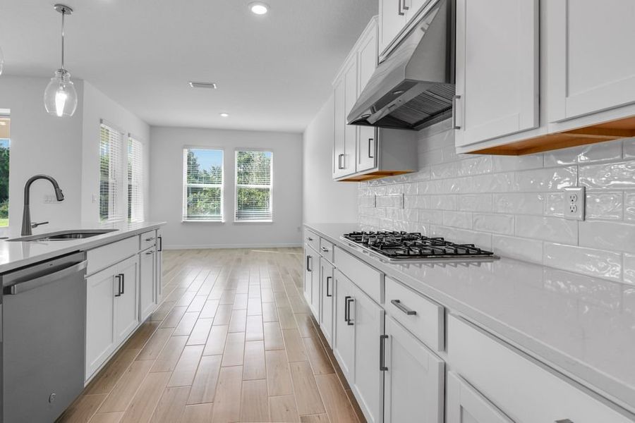 Furnished interior view inside a new home in Ardisia Park, New Smyrna Beach (Image 11).
