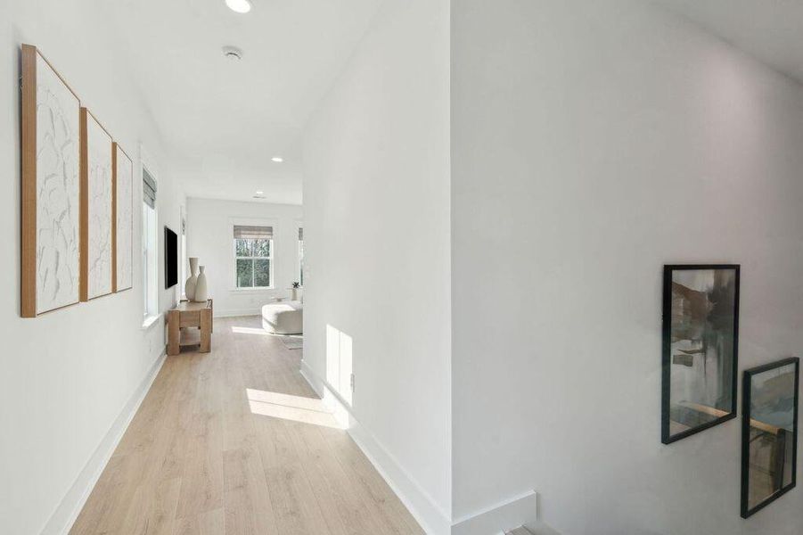 Spacious, unfurnished interior of a new home in Kings River Preserve, Hollywood (Image 22).