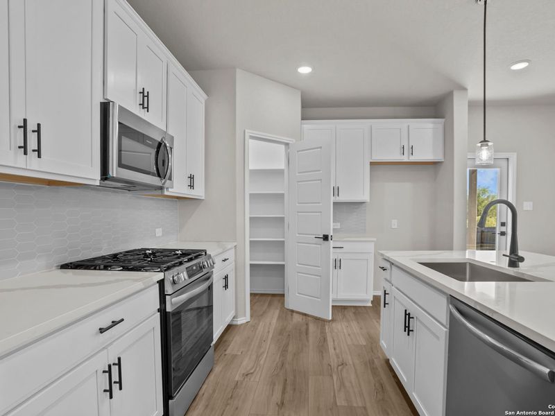 Furnished interior view inside a new home in Horizon Pointe, Converse (Image 7). Furnished interior view inside a new home in Horizon Pointe, Converse (Image 7).