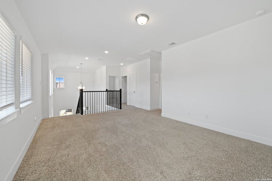 Spacious, unfurnished interior of a new home in Legacy at Lake Dunlap, New Braunfels (Image 6). Spacious, unfurnished interior of a new home in Legacy at Lake Dunlap, New Braunfels (Image 6).