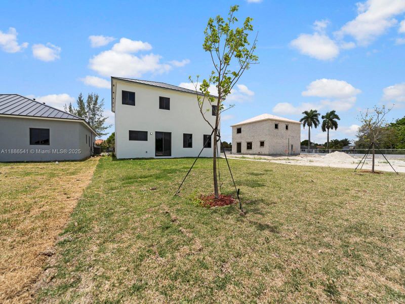 Image 45 of a home in .