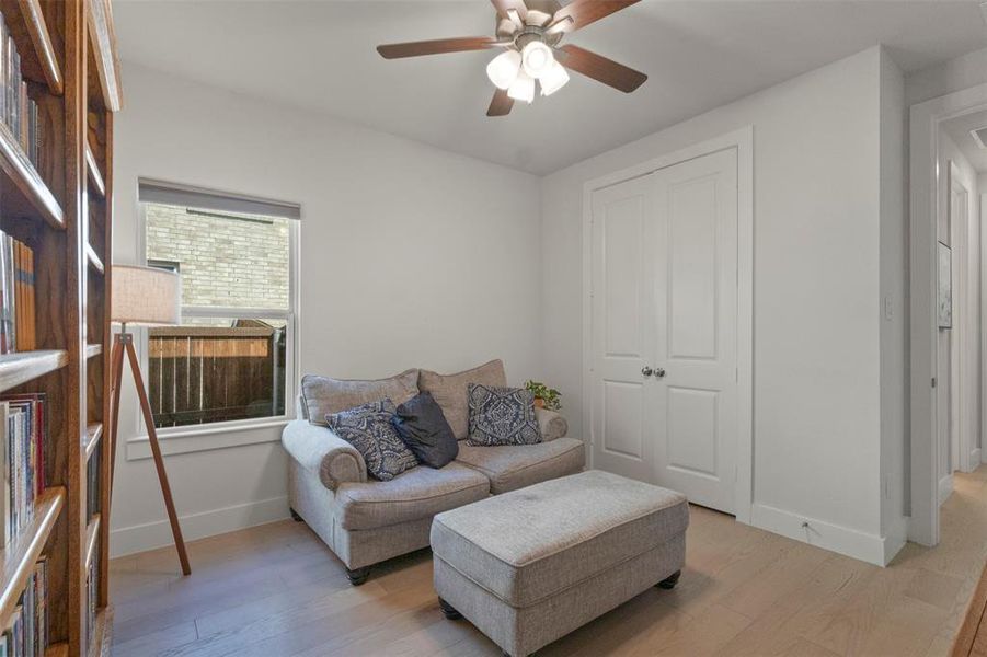 Furnished interior view inside a new home in Lyons Crest Estates, Garland (Image 15).
