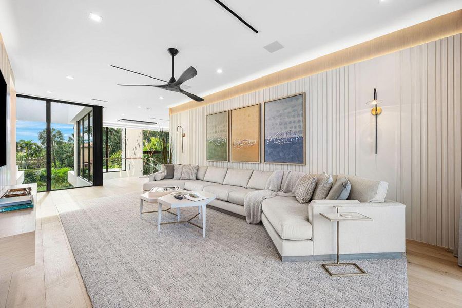 481_Thatch_Palm_Drive_64