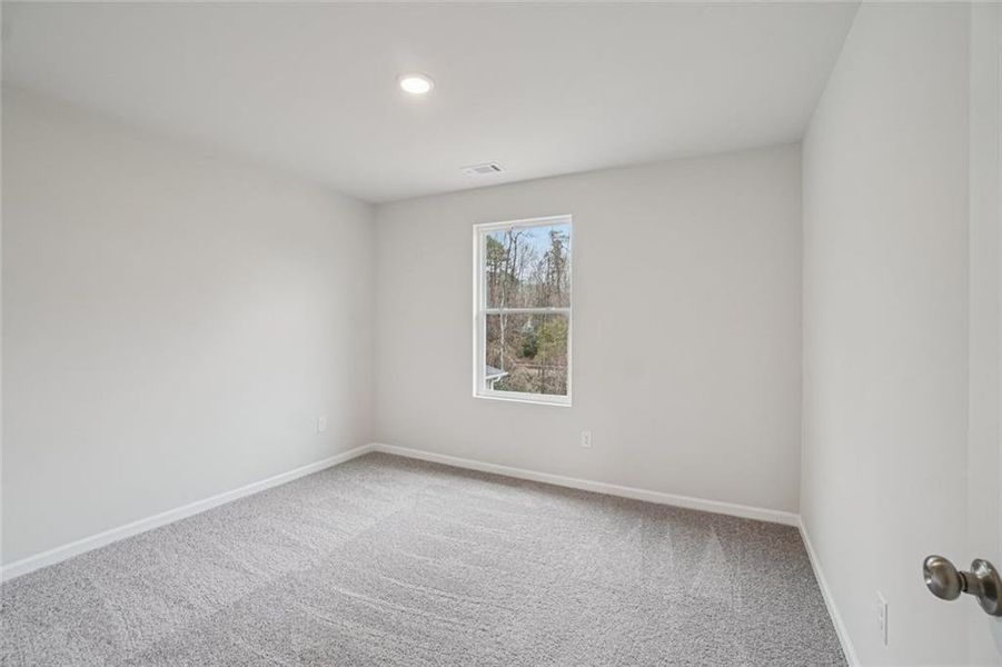 Spacious, unfurnished interior of a new home in Liberty Pointe, Villa Rica (Image 14).