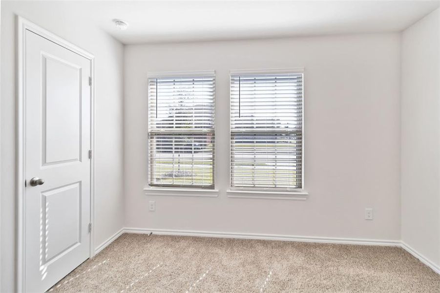 Spacious, unfurnished interior of a new home in Stonehaven, Caddo Mills (Image 24).