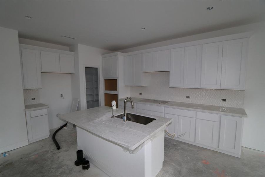 Image 19 of a home in Stoneridge.