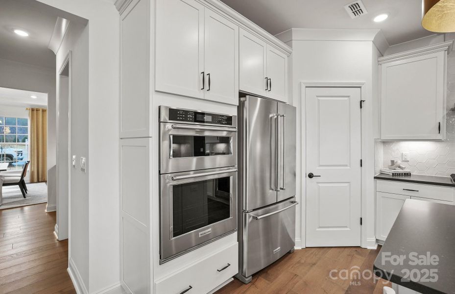 Representative Photo (not actual home) Representative Photo (not actual home)