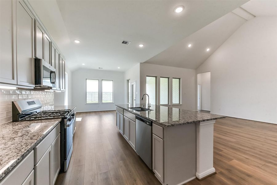 Furnished interior view inside a new home in River Ranch Meadows, Dayton (Image 16).