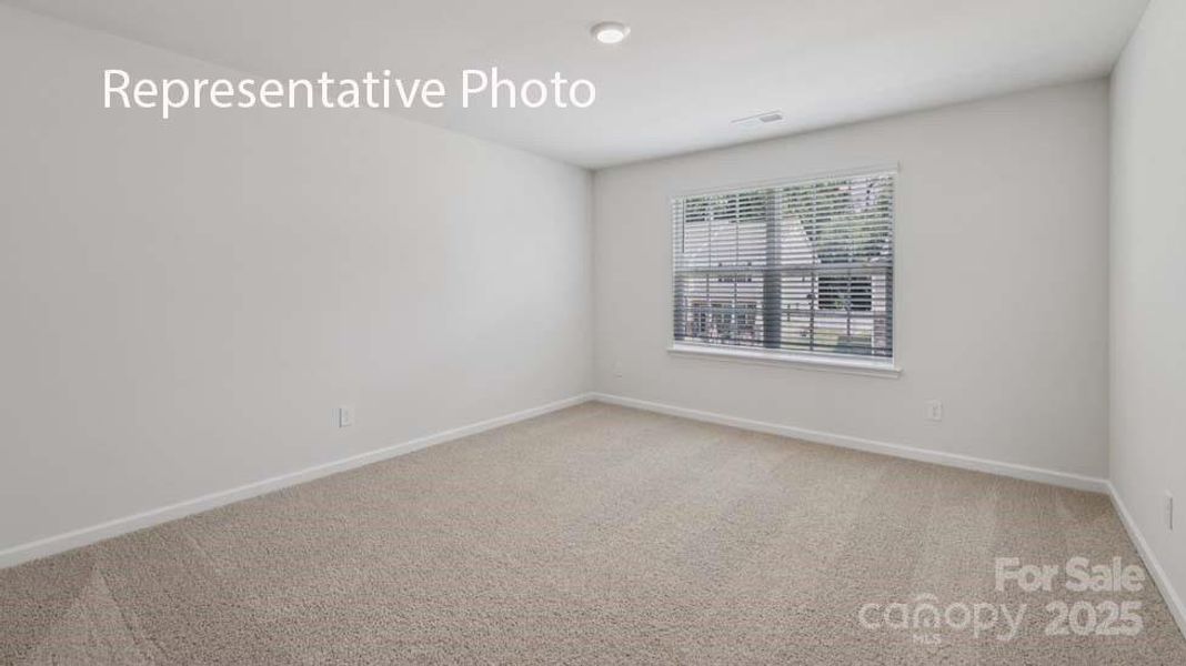 Spacious, unfurnished interior of a new home in Nolen Farm, Gastonia (Image 26).