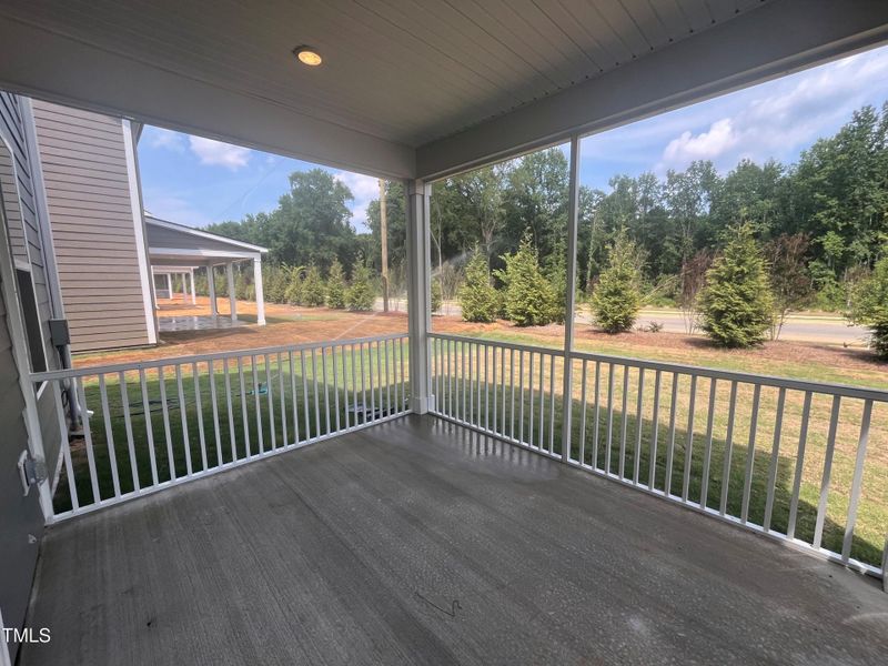 153 Screened Porch 2