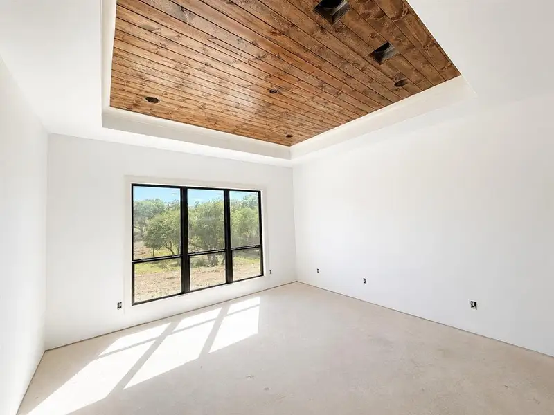 Image 4 of a home in .
