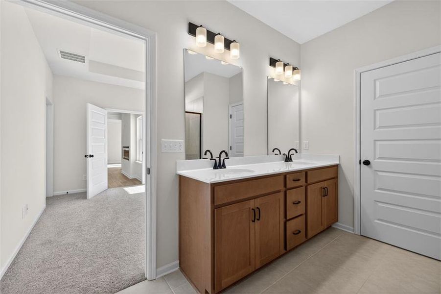 Furnished interior view inside a new home in Jones Ridge, Dallas (Image 31).