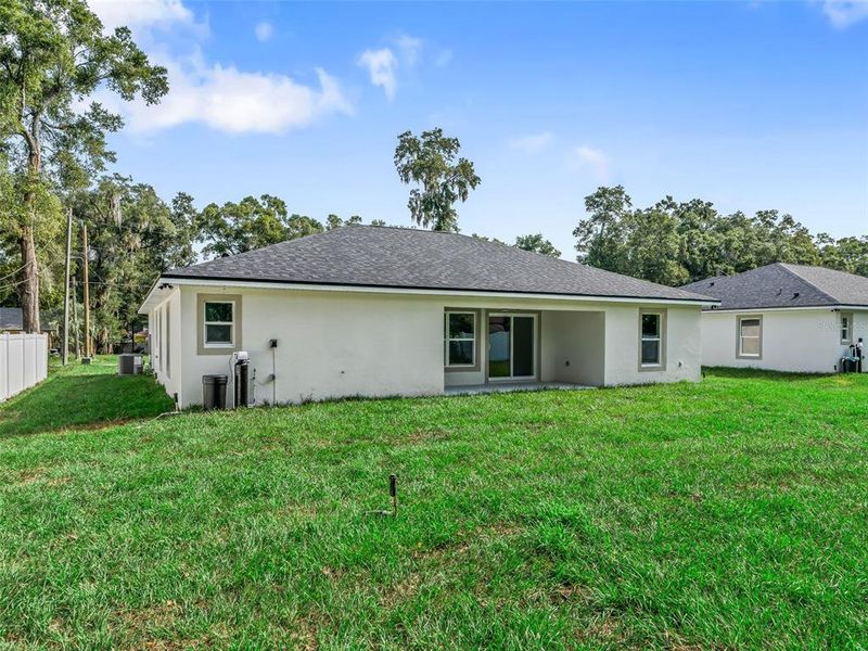 Exterior details and patio area of a home in , Ocala (Image 26).