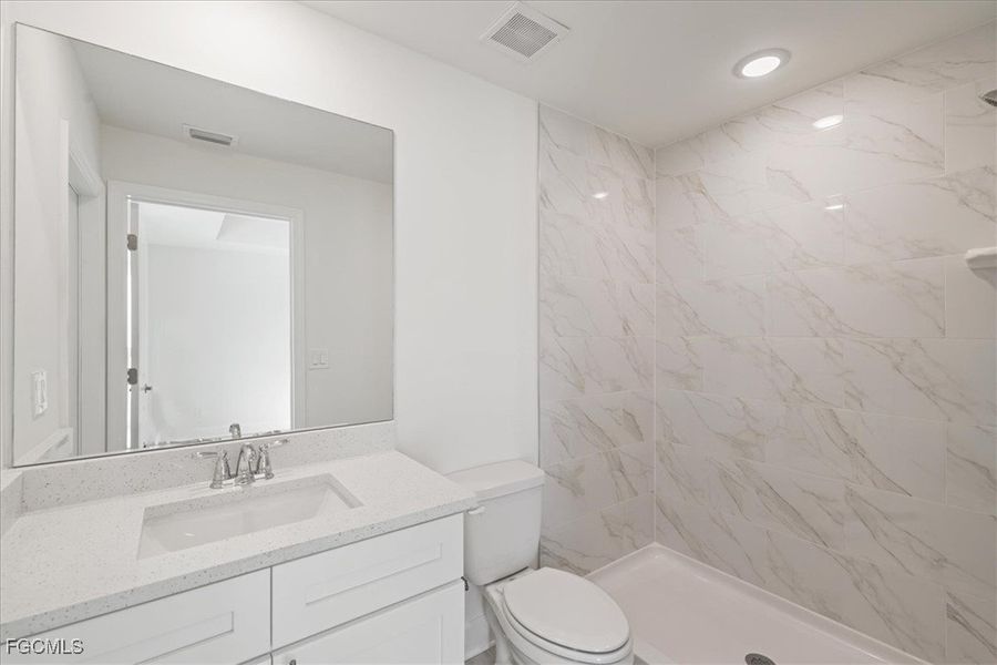 Furnished interior view inside a new home in Cape Coral, Cape Coral (Image 11). Furnished interior view inside a new home in Cape Coral, Cape Coral (Image 11).