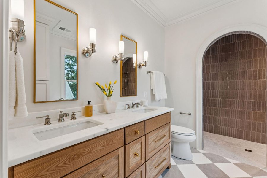 Furnished interior view inside a new home in , Charleston (Image 6).