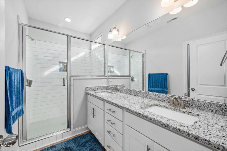 33-web-or-mls-6056-old-smithfield-rd