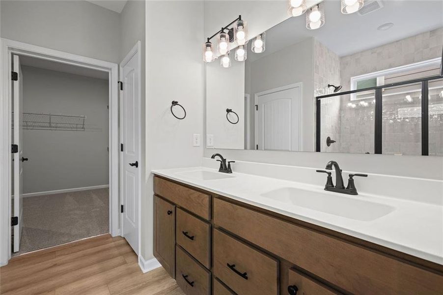 Furnished interior view inside a new home in Laurel Farms, Dallas (Image 12). Furnished interior view inside a new home in Laurel Farms, Dallas (Image 12).
