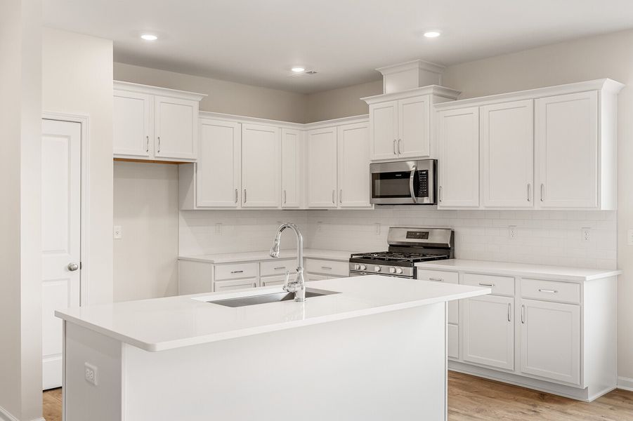 1403 CHARLES  DR, Chapel Hill, TN.  - Slide 10