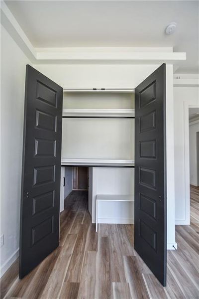 Image 86 of a home in .