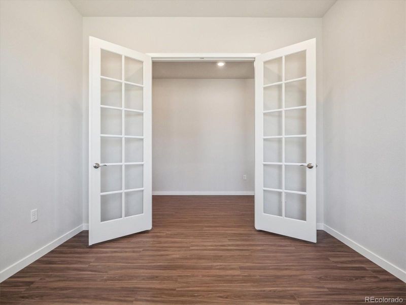 Spacious, unfurnished interior of a new home in Trails at Smoky Hill, Parker (Image 12).