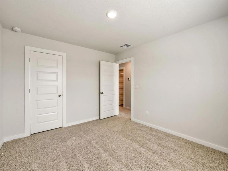 Spacious, unfurnished interior of a new home in Lakes at Black Oak, Magnolia (Image 32). Spacious, unfurnished interior of a new home in Lakes at Black Oak, Magnolia (Image 32).