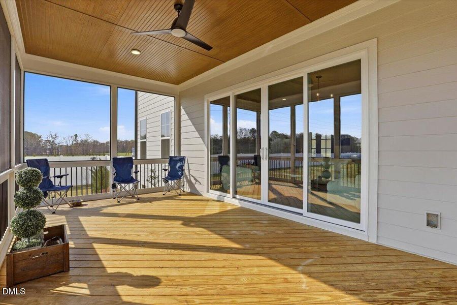 07-110 Summerlin Dr-7